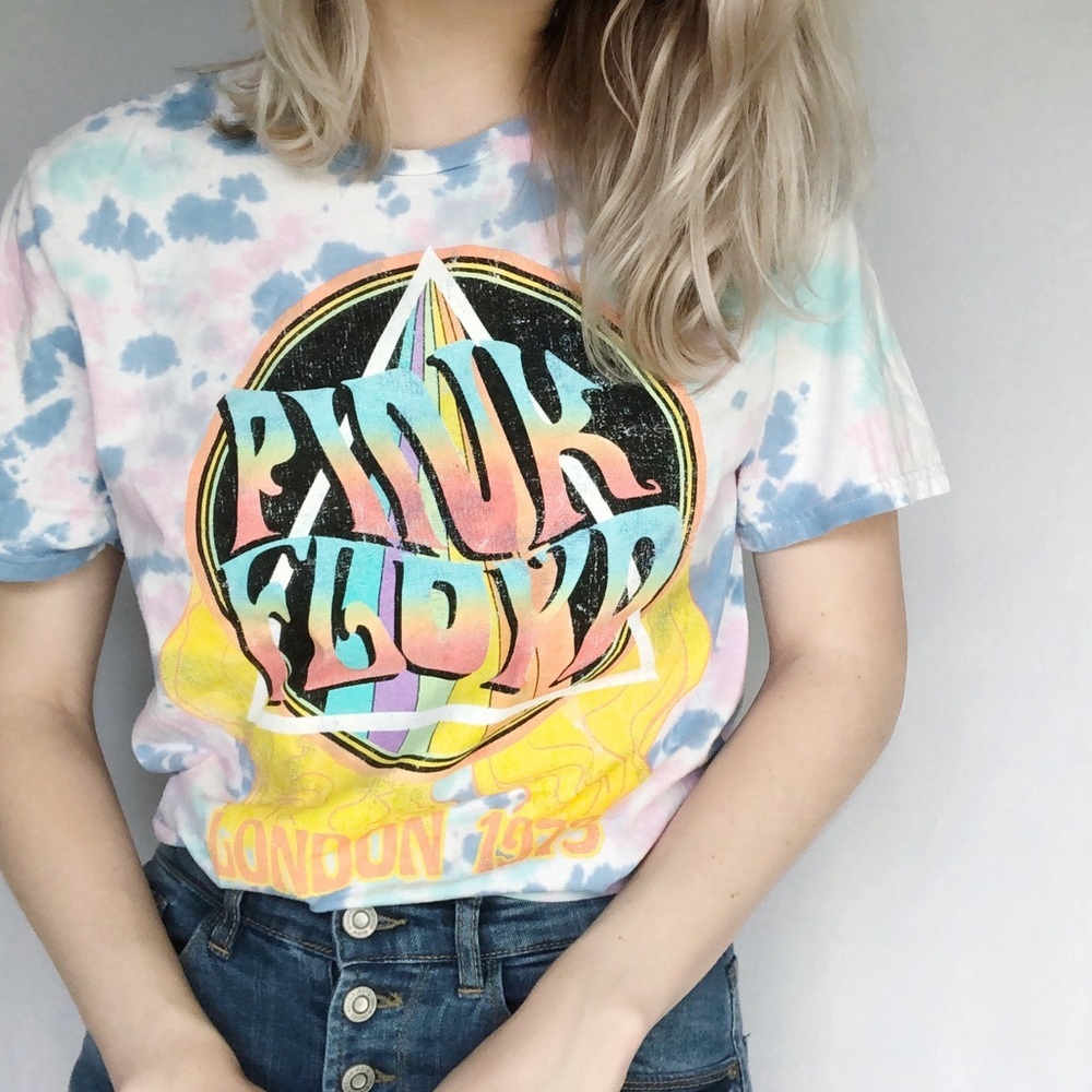 Pink Floyd NWOT Tie‎ Dye Graphic Tee